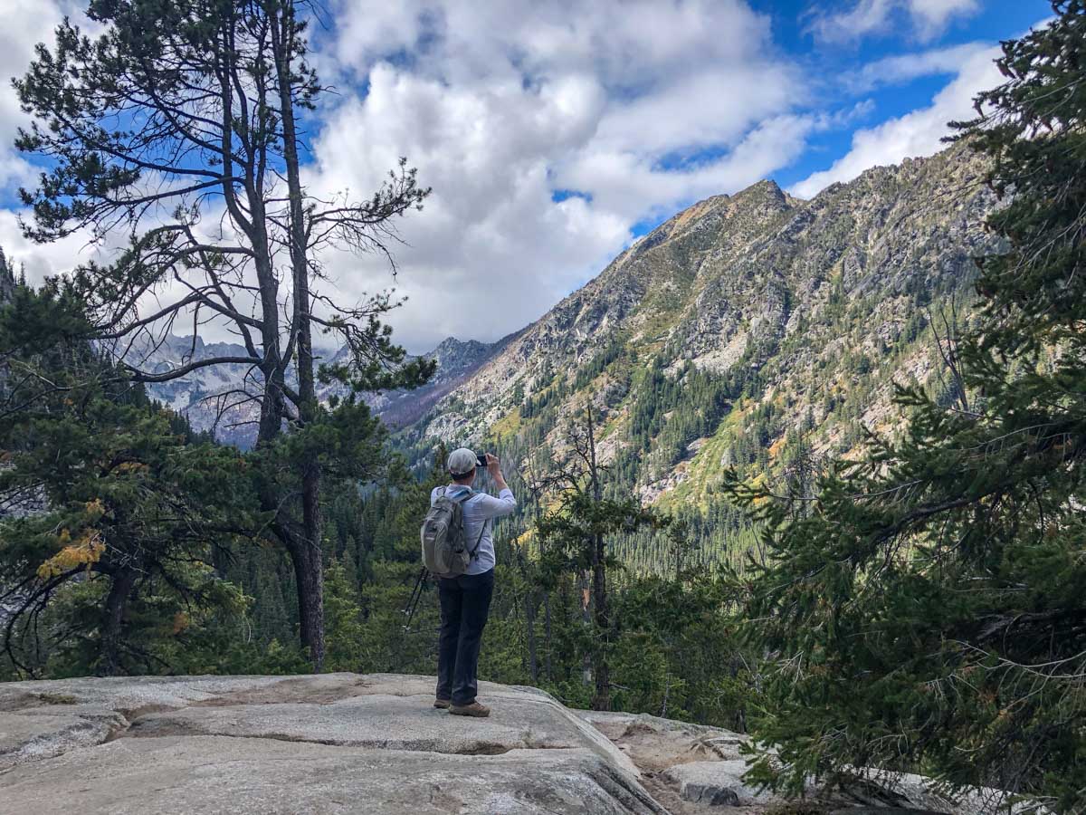 A rock outcrop on the Colchuck Lake trail