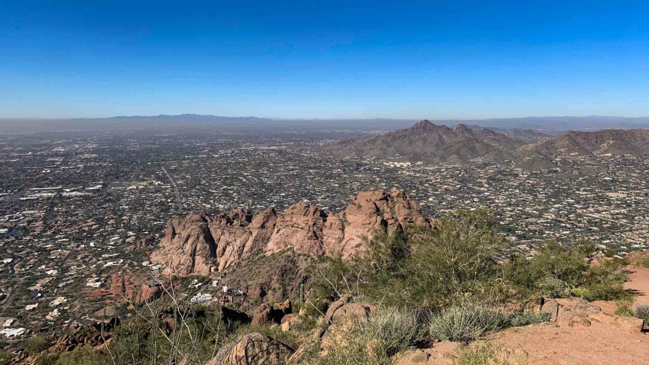 Hiking Camelback Mountain via the Echo Canyon Trail